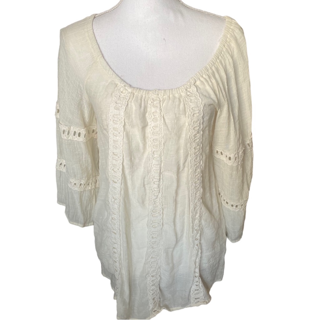 Wrangler | Women’s White Loose Fit Over Sized Blouse With Crochet Details Size S